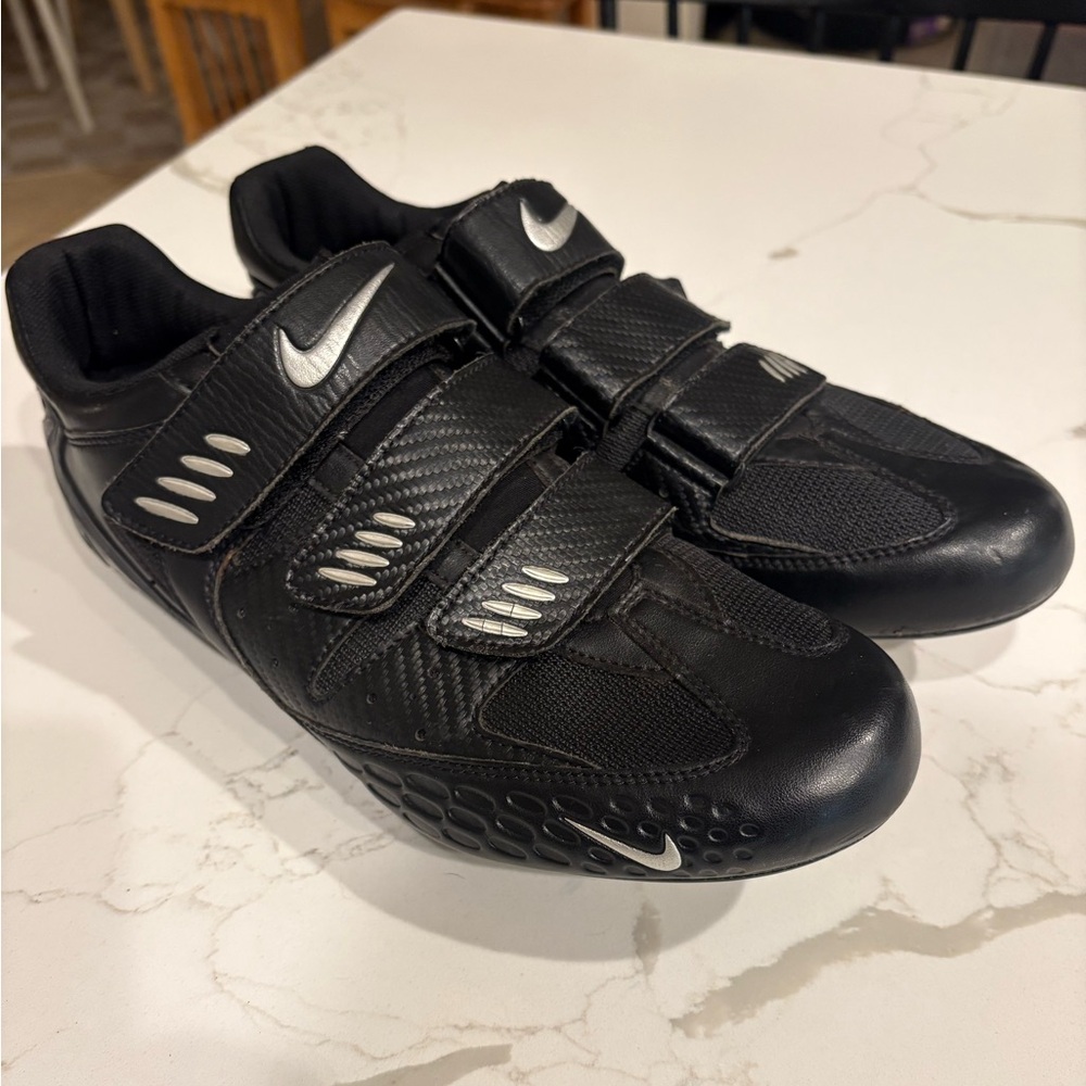 Nike Black and Silver Cycling Shoes